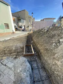 Scavo traccia con armatura