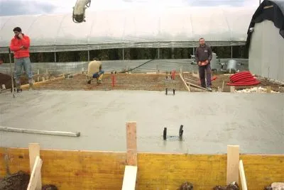Perforazione terreno in corso