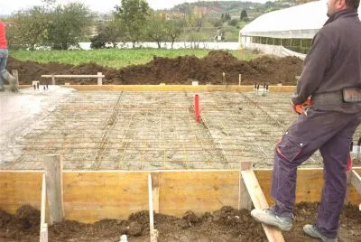Perforazione terreno in corso