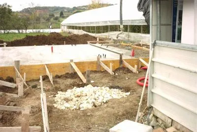 Perforazione terreno in corso